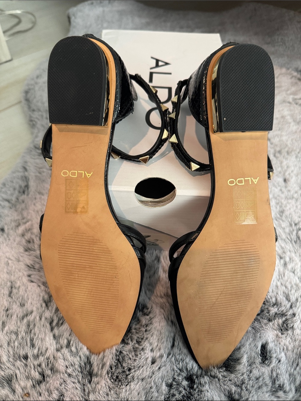 ALDO “Locadi” Black Pointed Toe Studded Strappy Flats - Picture 3 of 5